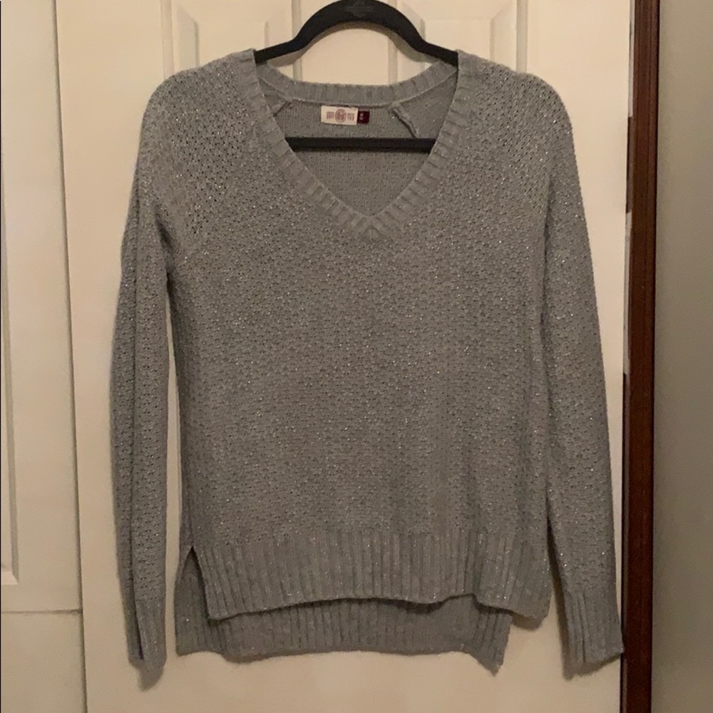 Kohl’s Junior’s Medium Sweater
